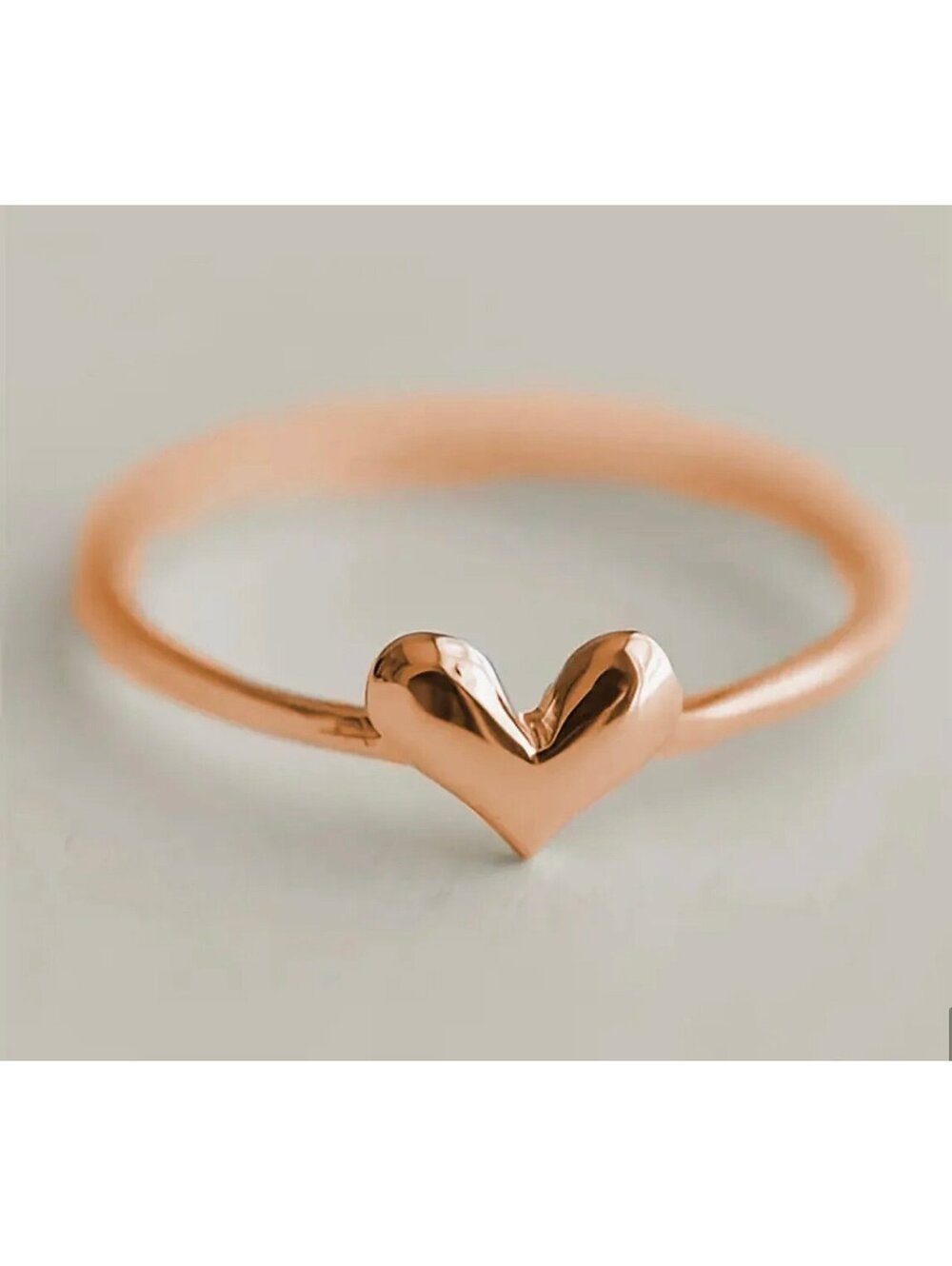 New - Stylish and Minimalist - Retro Style - Golden
Heart Ring - Size 7